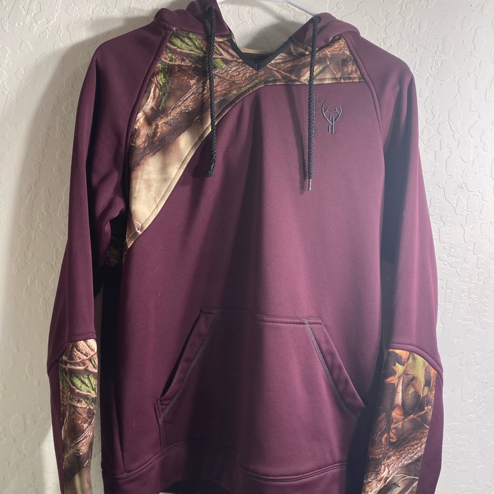 Huntworth Maroon and Camo Sweatshirt